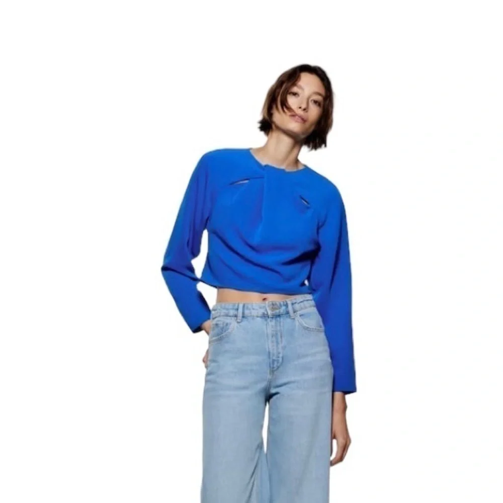 ZARA electric blue front crossover cropped blouse long sleeve keyhole size XS - Picture 2 of 14